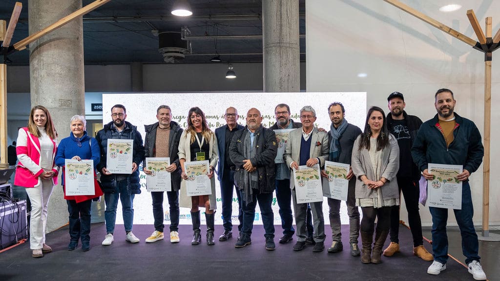 Empresas asistentes al acto de inauguración de BioCultura en A Coruña